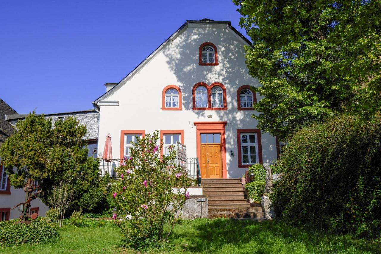 Hotel Klostermuehle Siebenborn Maring-Noviand Esterno foto