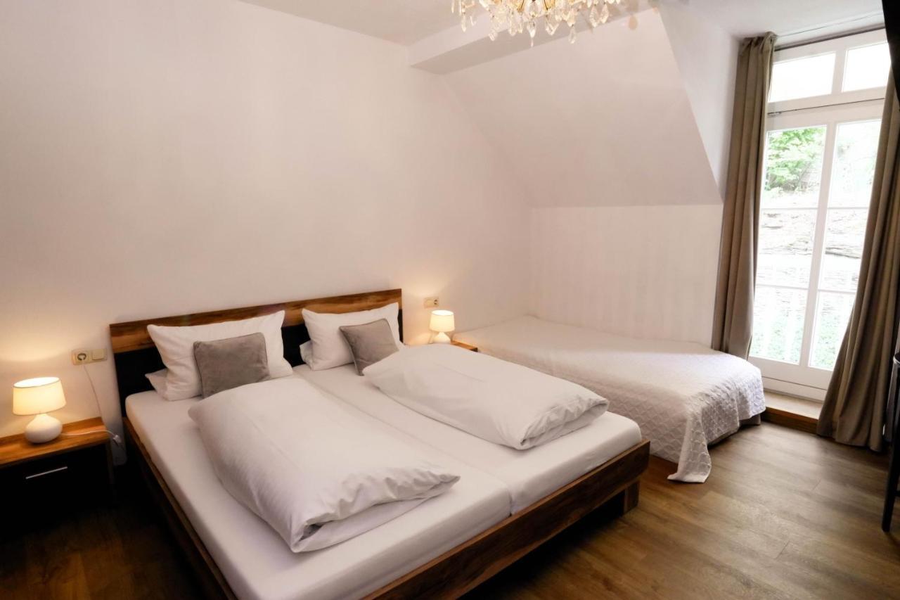 Hotel Klostermuehle Siebenborn Maring-Noviand Esterno foto