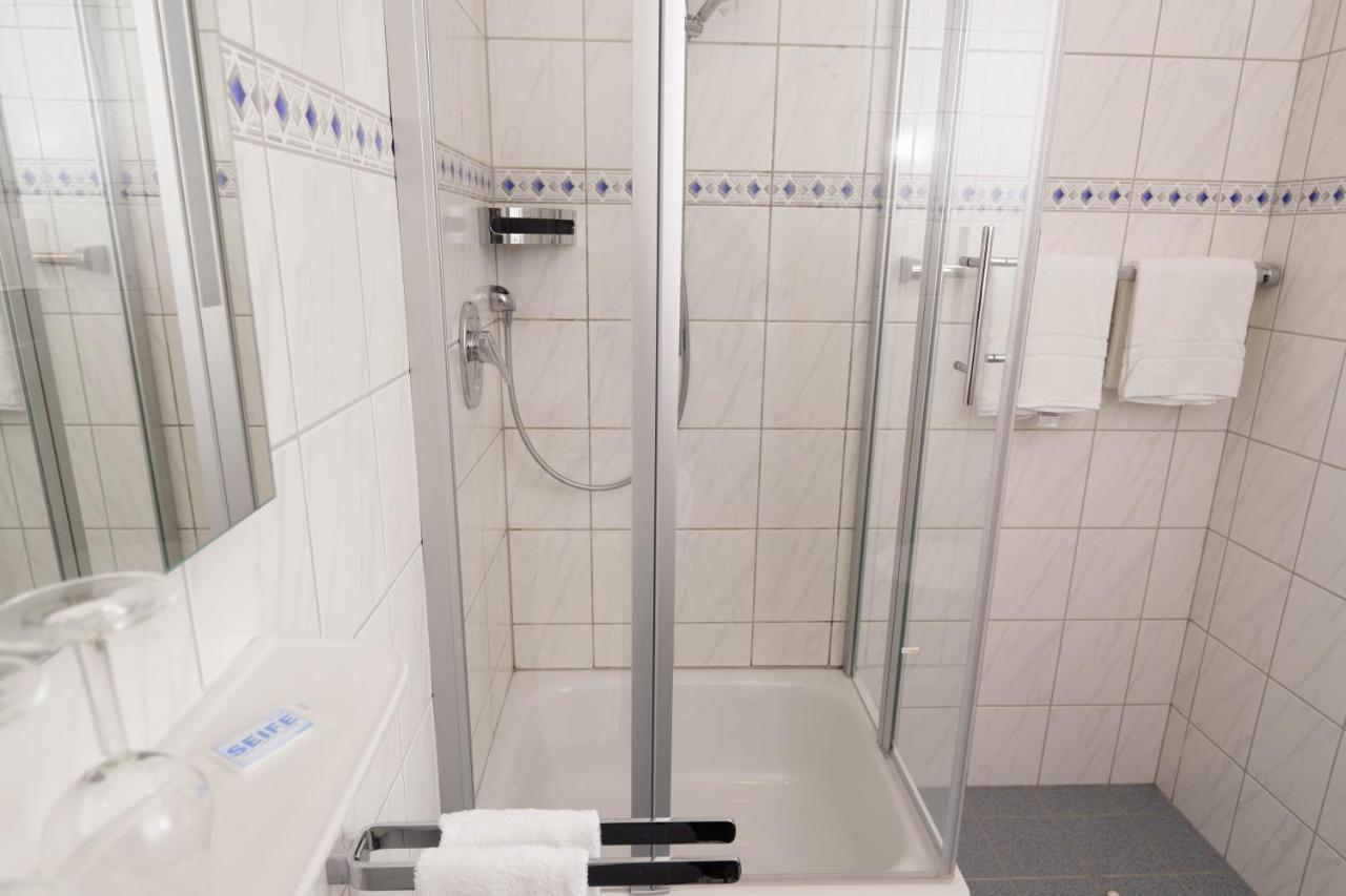 Hotel Klostermuehle Siebenborn Maring-Noviand Esterno foto